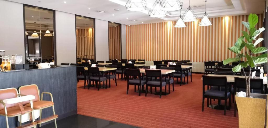 Tanahmas The Sibu Hotel Екстериор снимка
