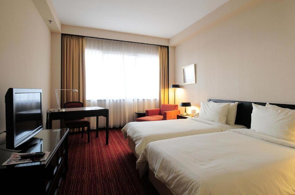 Tanahmas The Sibu Hotel Екстериор снимка