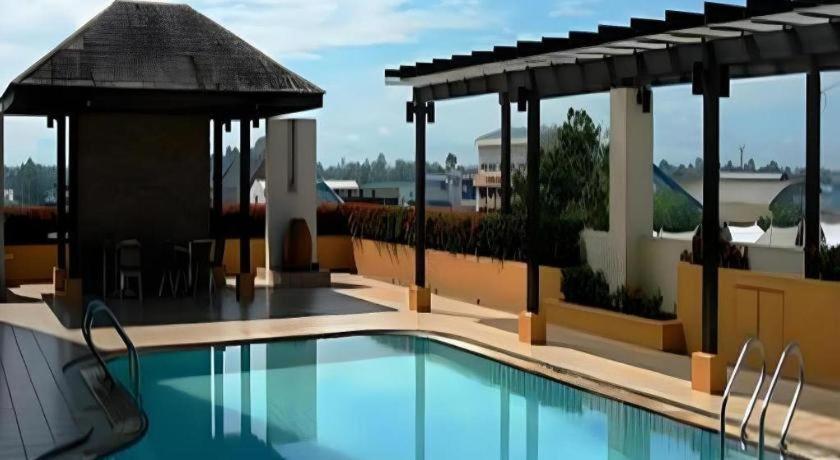 Tanahmas The Sibu Hotel Екстериор снимка
