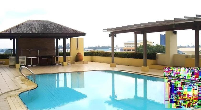 Tanahmas The Sibu Hotel Екстериор снимка