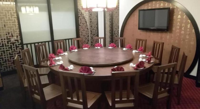 Tanahmas The Sibu Hotel Екстериор снимка