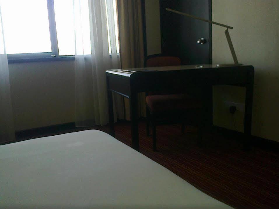 Tanahmas The Sibu Hotel Екстериор снимка